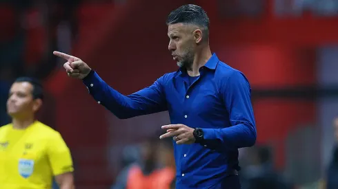 Demichelis en la cuerda floja.