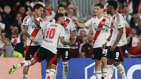 Los jugadores de River, a puro festejo.