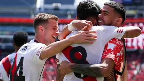 Los jugadores de River, a puro festejo.