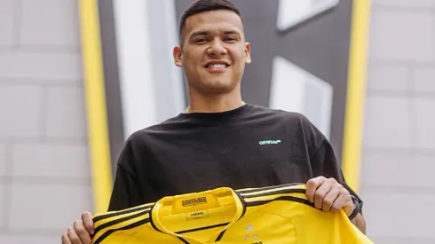 Columbus oficializó la continuidad de Andrés Herrera: cómo es el acuerdo