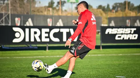 Primer entrenamiento de Juanfer Quintero en el Más Grande (FOTO: Prensa River).
