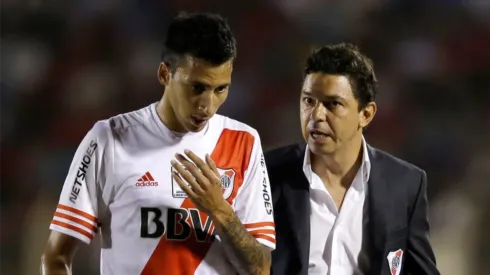Vangioni respaldó a Gallardo mientras River sufre.