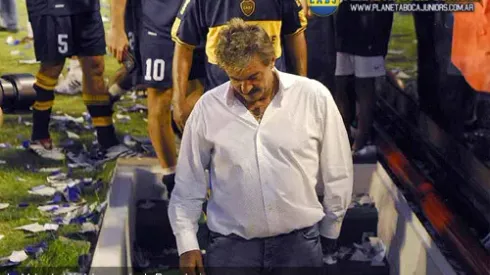 La Volpe: “Si yo acepto dirigir a Boca, Riquelme juega”