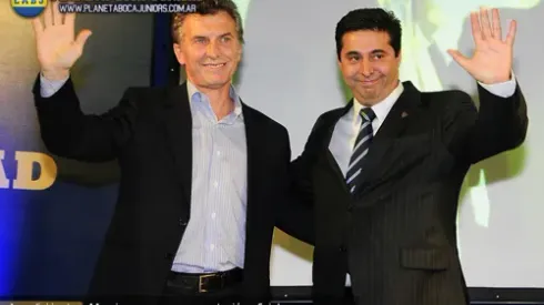 Angelici oficializó su candidatura