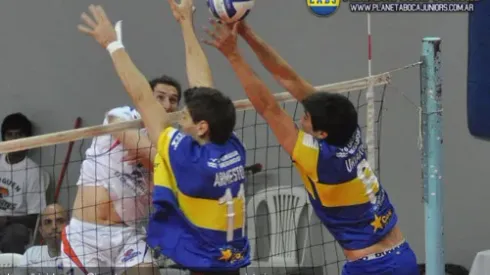 Contundente victoria de los chicos de voley