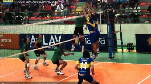 El voley volvió al triunfo