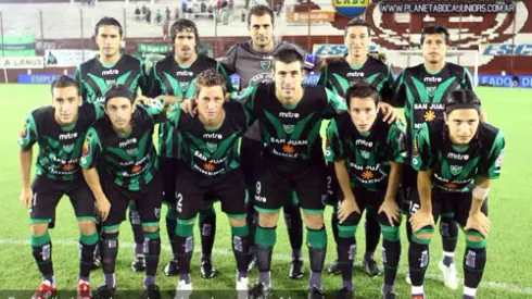 Con el apoyo de sus hinchas