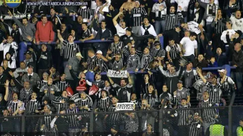 Ante Corinthians, en La Bombonera, sólo público local