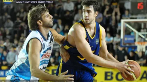 El equipo de básquet se prendió arriba