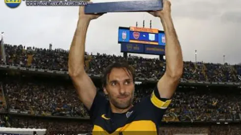 Schiavi: “Al que acercó el contrato lo tienen que echar de Boca”