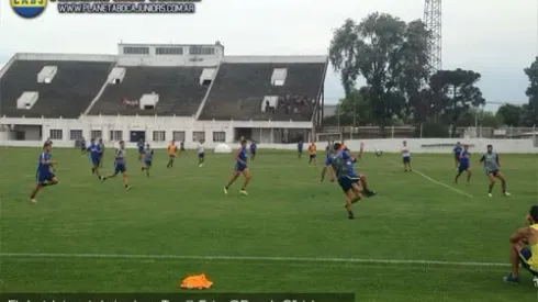 Fútbol en espacios reducidos para cerrar el día