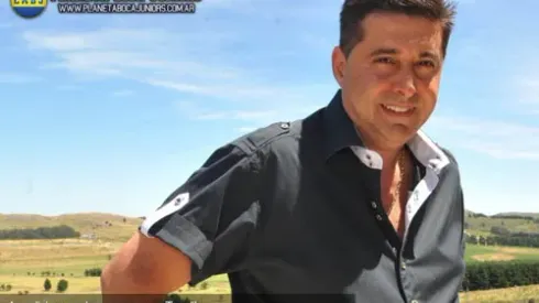 Angelici: “Faltan un par de jugadores para jerarquizar el plantel”