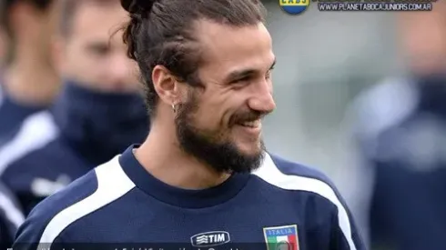 Osvaldo, más cerca