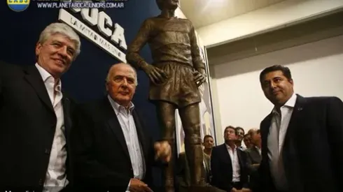 Se presentó el monumento a Marzolini