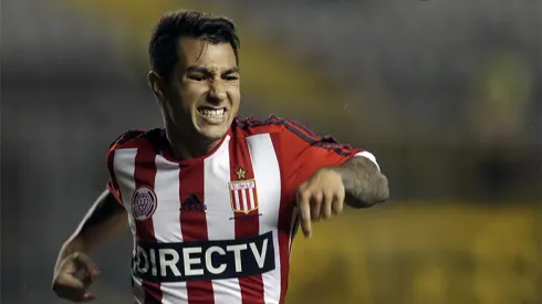 Luciano Acosta se iría al Curitiba de Brasil