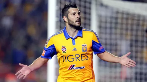 ¿Hace falta un 9?