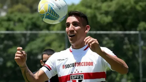 Centurión: “Mi sueño desde que empecé en el fútbol fue jugar en Boca”
