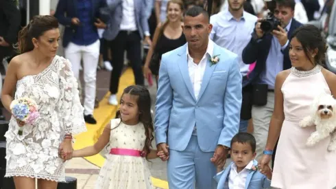 Le desvalijaron la casa a Tevez