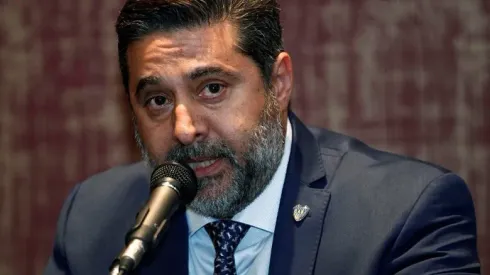 Angelici: “La prioridad es ser campeones. Después hablaremos de la renovación de Guillermo”