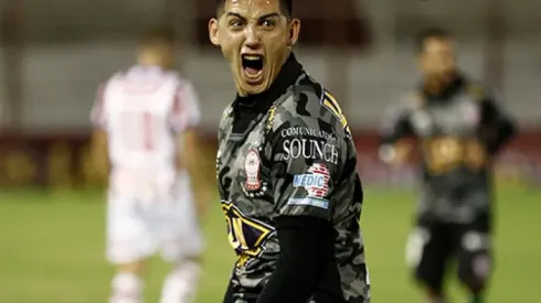 “Falta poner la firma”