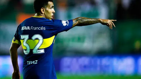 Tevez explicó porqué no saludó a Teo
