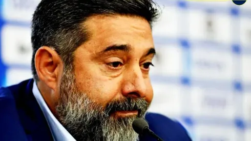 Angelici descartó la llegada de un volante de jerarquía