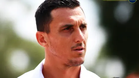 Burdisso explicó por qué no jugaron Nández y Pérez