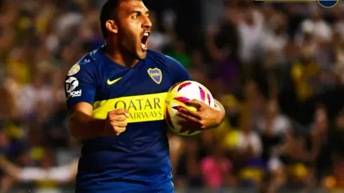 Se hace respetar: Wanchope frenó a un hincha de River que quería cargarlo