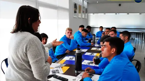 Boca sumó clases de inglés para los juveniles