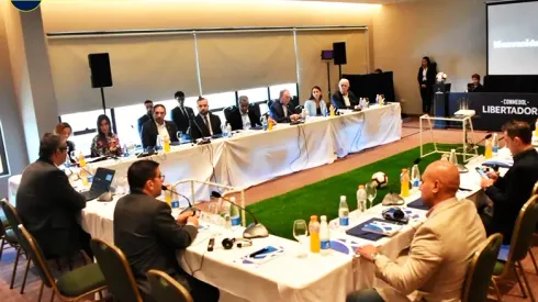 Reunión en CONMEBOL con representantes de Boca, River, Flamengo y Gremio