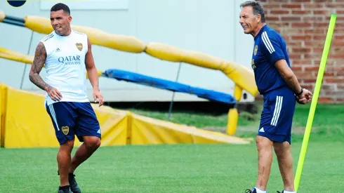 ¿Juega Tevez? El equipo de Russo para enfrentar a Vélez