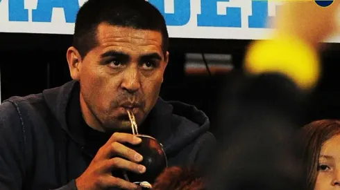 El mediocampista que quiere Riquelme: “Hablé con él y me dijo que le gusta mucho”