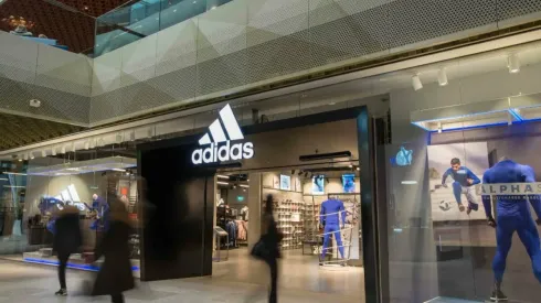 Adidas dio a conocer tres nuevos productos de Boca: hoy salen a la venta