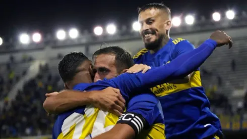 Battaglia probó al probable equipo para visitar a Independiente