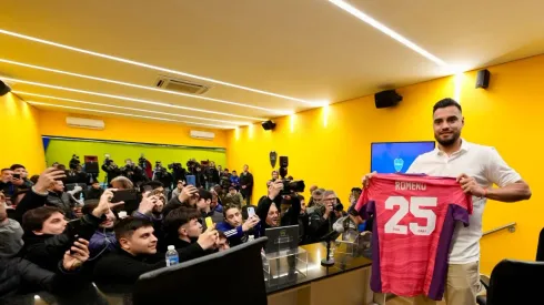 Llegó Romero: cómo se concretó su pase a Boca, su estado físico y su vínculo con el club