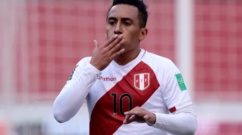QUITO, ECUADOR – JUNE 08:  Christian Cueva of Peru celebrates after scoring the first goal of his team during a match between Ecuador and Peru as part of South American Qualifiers for Qatar 2022 at Rodrigo Paz Delgado Stadium on June 08, 2021 in Quito, Ecuador. (Photo by Franklin Jacome/Getty Images)
