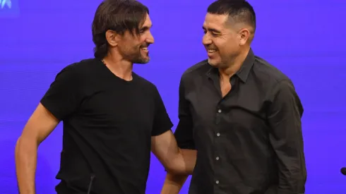 Diego Martínez y Juan Román Riquelme.
