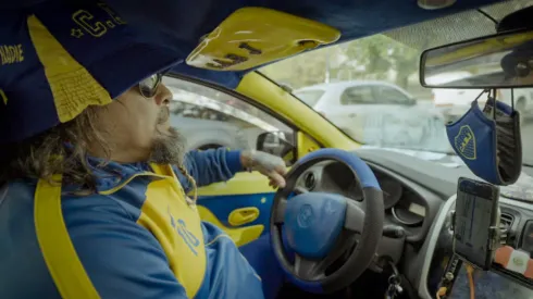 José Luis Godoy, el remisero fanático de Boca que personalizó su auto a fondo.
