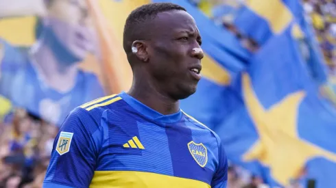 Luis Advíncula regresa a Boca. 
