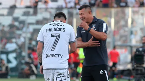 Boca va por Carlos Palacios: la postura de Jorge Almirón. 
