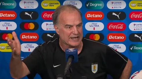 El enojo de Bielsa en conferencia de prensa. 
