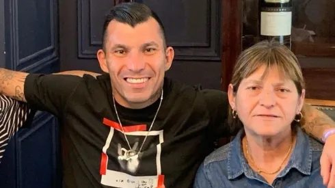 La madre de Gary Medel falleció este sábado.
