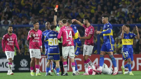 Las expulsiones, un problema recurrente para Boca.
