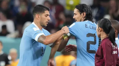 La emotiva despedida de Cavani a Suárez.
