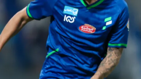 Juega en Arabia Saudita y pidió una fortuna para llegar a Boca.
