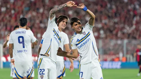 Zenón y Zeballos, artífices del gol de Boca ante Newell's.
