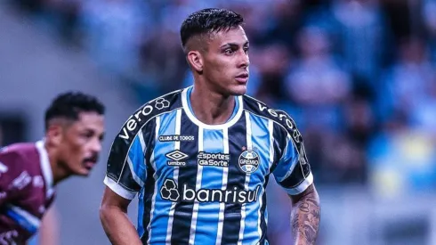 Pavón jugando para Gremio.
