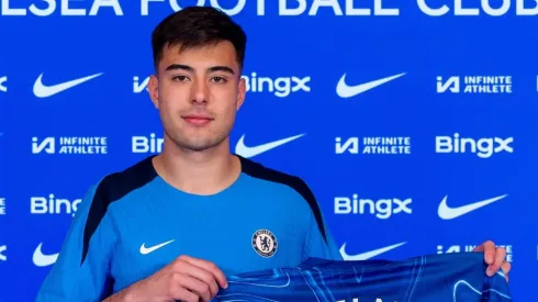 Anselmino, con chances de seguir su carrera en otro equipo europeo. 
