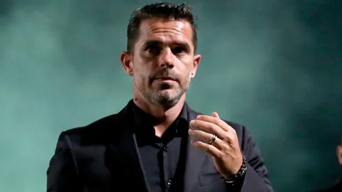 La traba económica que hay para concretar la salida de Gago.
