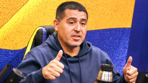 Riquelme está atento a la situación de un jugador que interesó en Boca a principios de año. 
